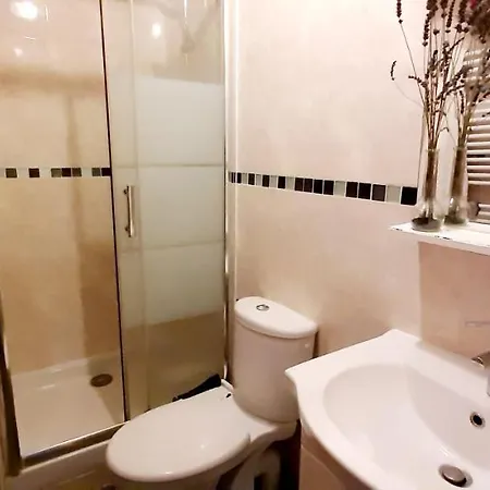 Studio+f3 Dans Proche Rer B & Parc De Appartamento