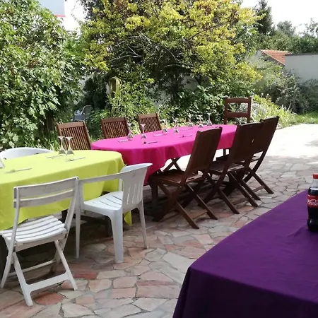 Studio+f3 Dans Proche Rer B & Parc De Appartamento *